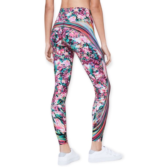 Lululemon Wunder Under Hi-Rise Tight Nulux 28" Size 6 in Spectrum Wunder Under - Picture 2 of 8